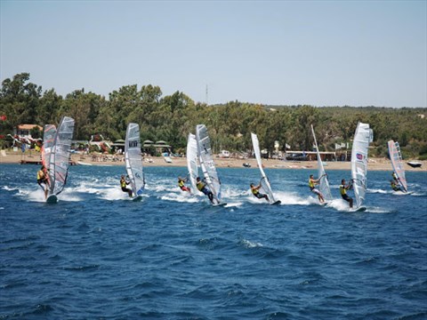 Akarca Windsurf Center fotoğrafı