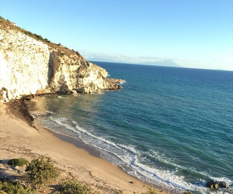 Çeşme Kleopatra Koyu fotoğrafı