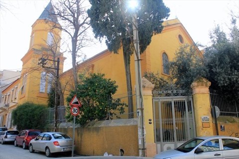 Notre Dame Lourdes Katolik Kilisesi fotoğrafı