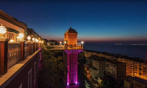 Historical Elevator fotoğrafı