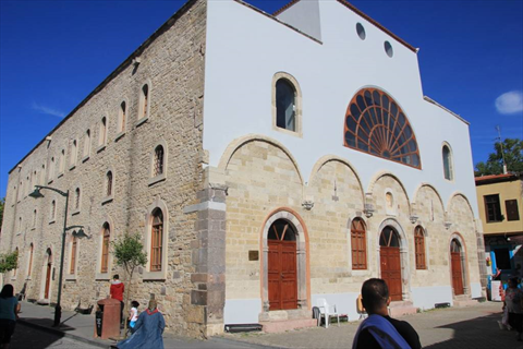 Çeşme Aya Haralambos Church fotoğrafı