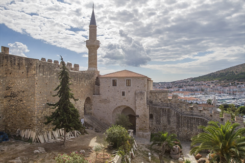 Çeşme Castle fotoğrafı